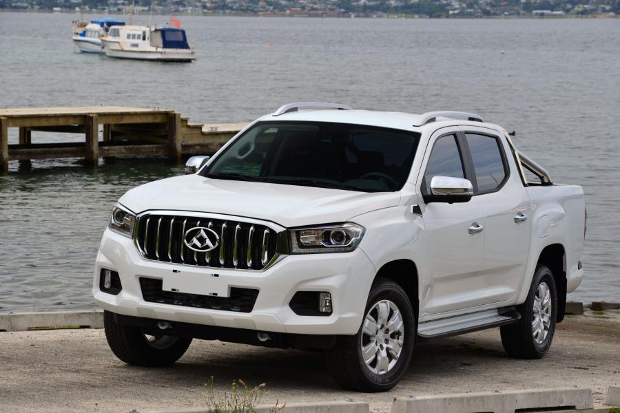  Maxus T60 Double Cab 2017 года  (фото 10 из 25)